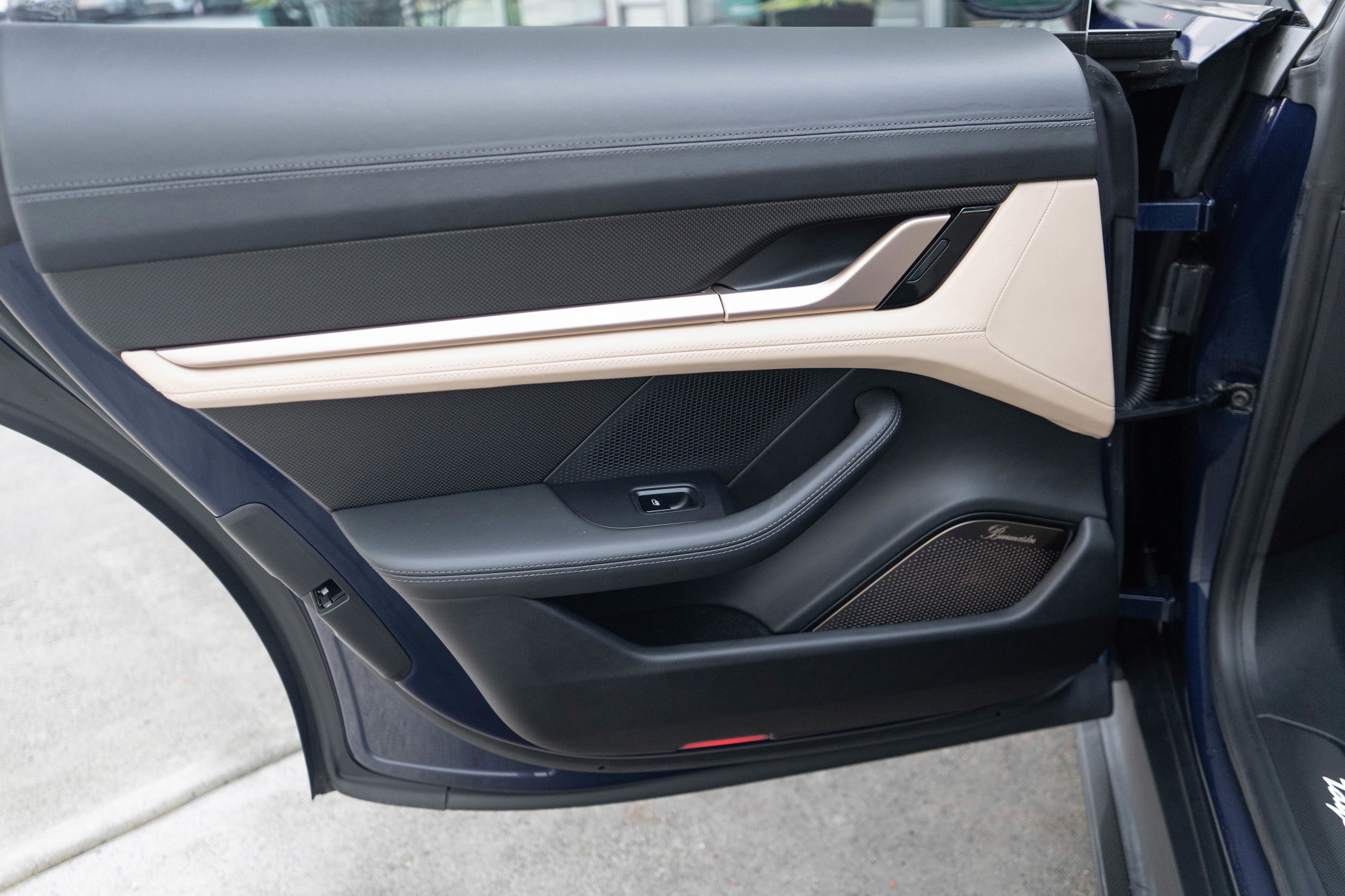 2020 Porsche Taycan Turbo S