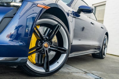 2020 Porsche Taycan Turbo S