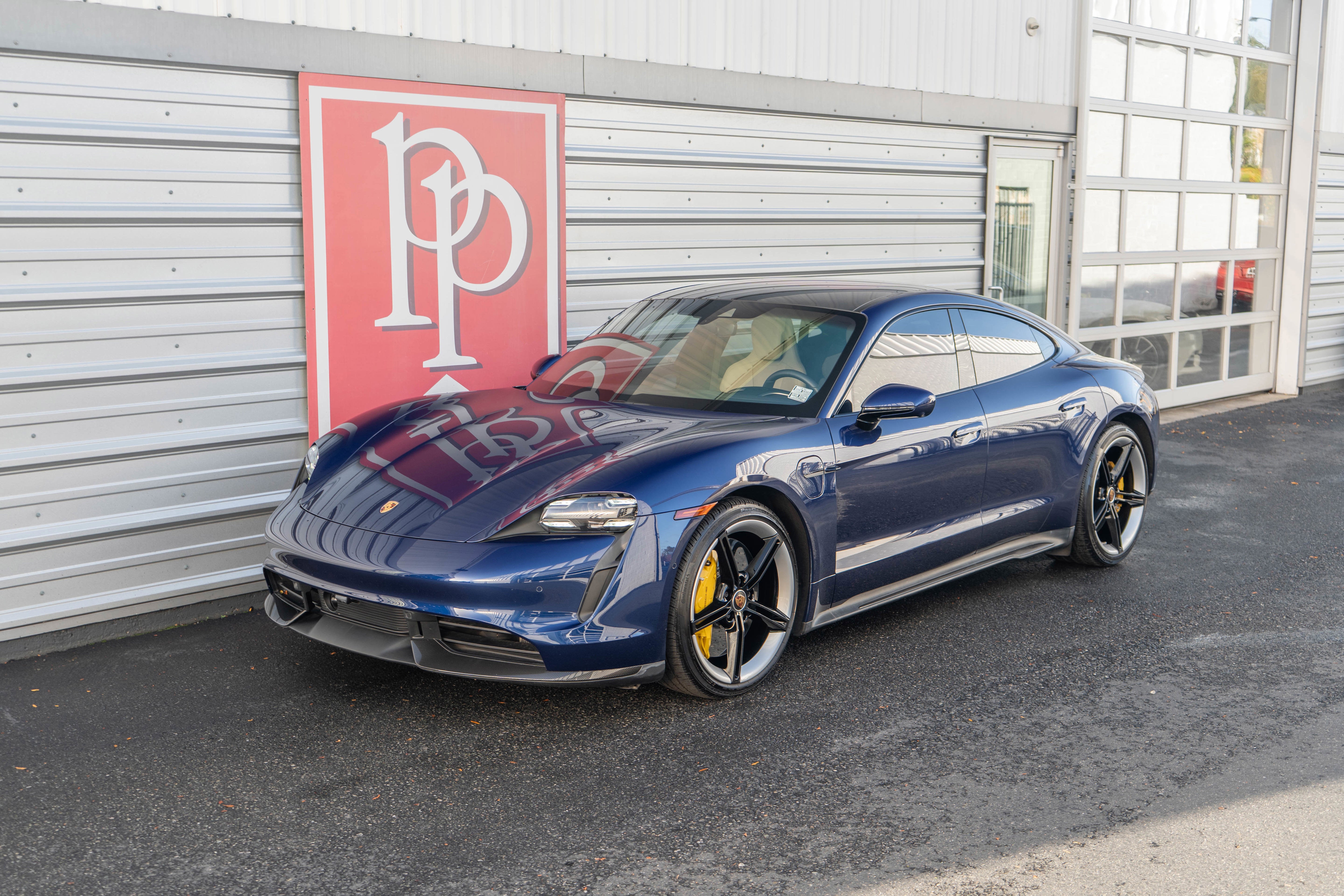 2020 Porsche Taycan Turbo S