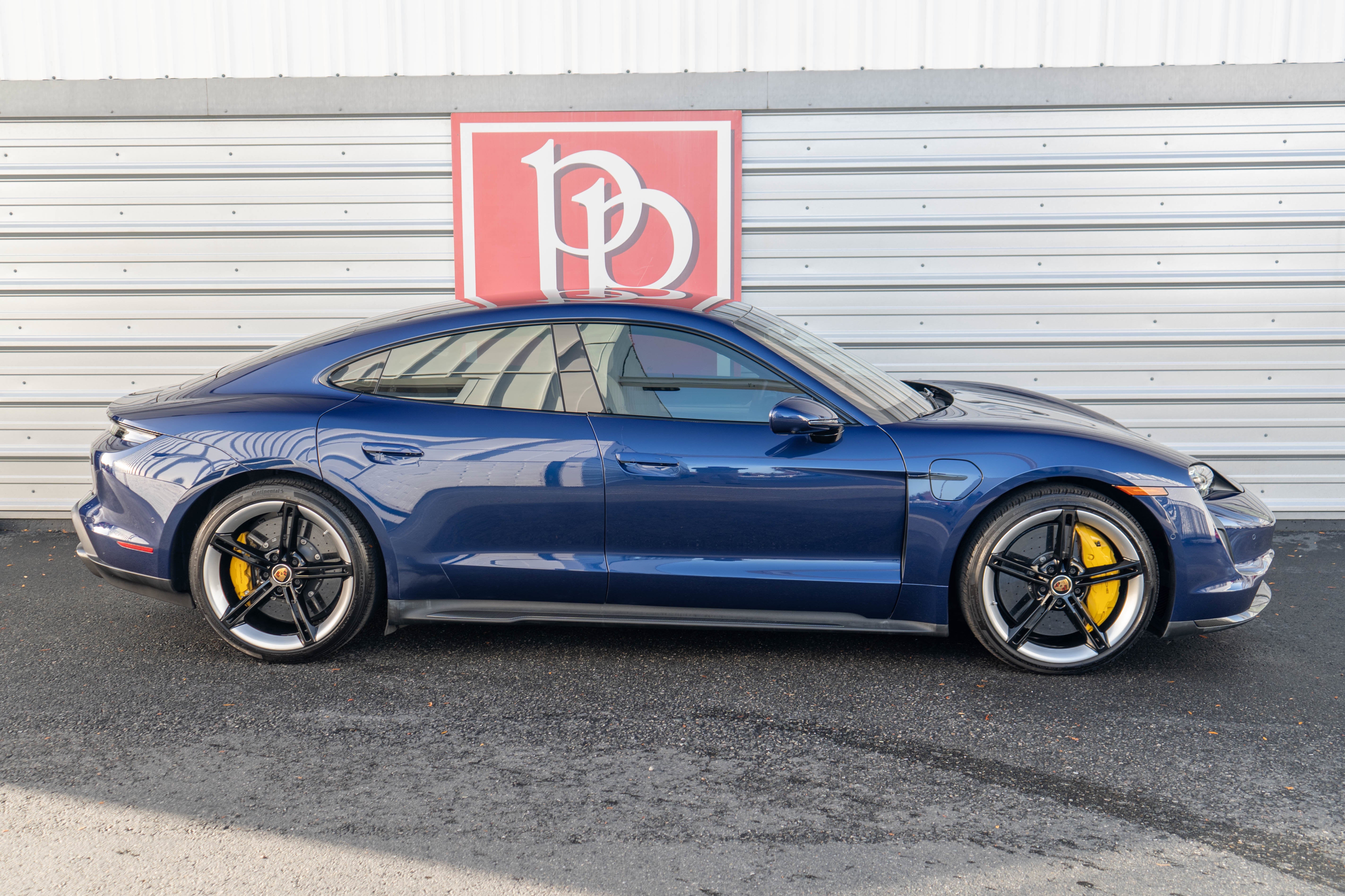 2020 Porsche Taycan Turbo S