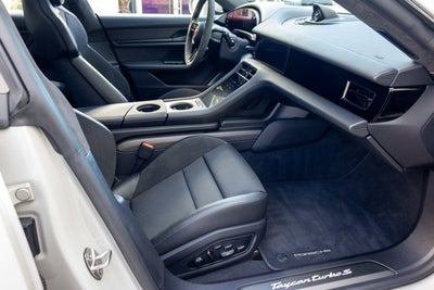 2021 Porsche Taycan Turbo S