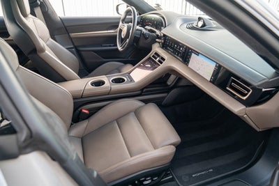 2021 Porsche Taycan Turbo S