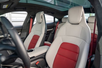 2022 Porsche Taycan Turbo S