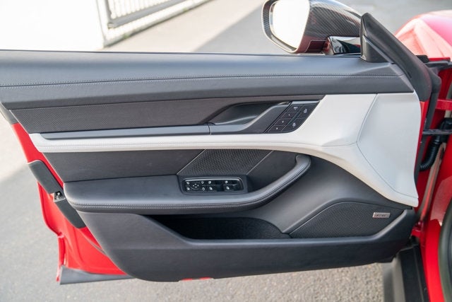 2022 Porsche Taycan Turbo S