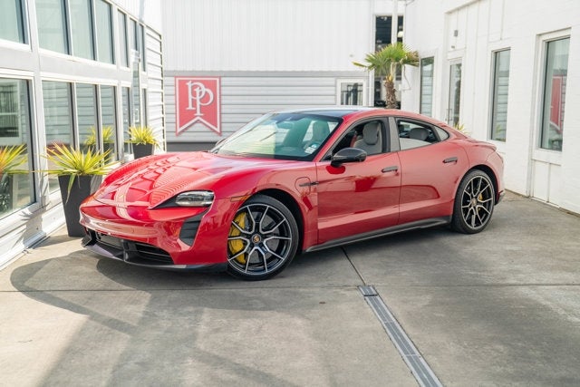 2022 Porsche Taycan Turbo S
