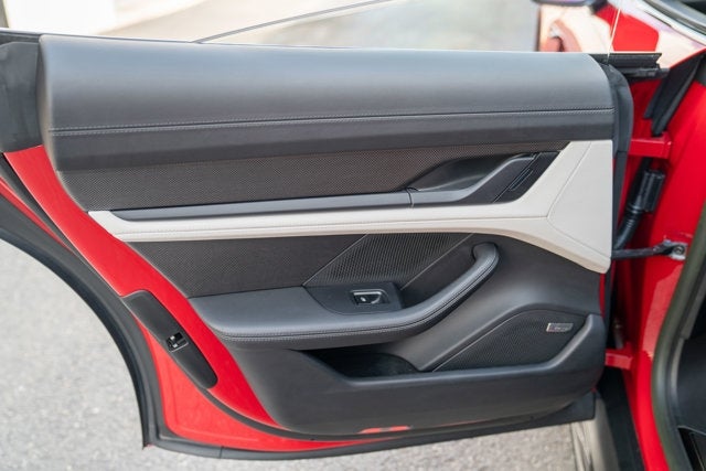 2022 Porsche Taycan Turbo S