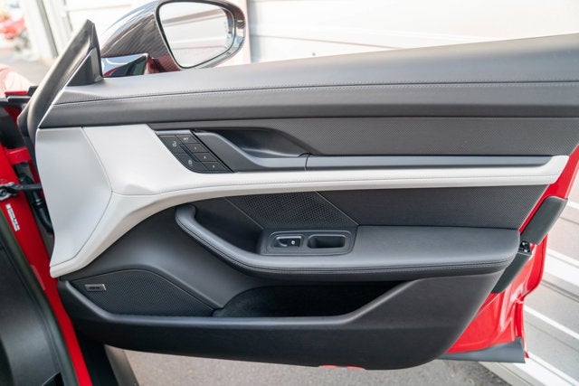 2022 Porsche Taycan Turbo S