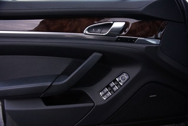 2015 Porsche Panamera S E-Hybrid