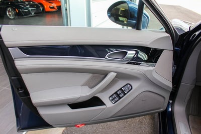 2012 Porsche Panamera S Hybrid