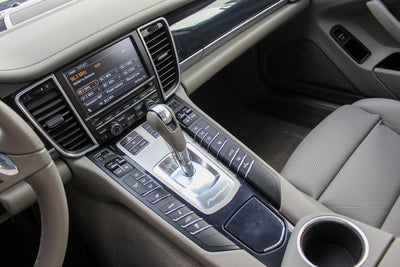2012 Porsche Panamera S Hybrid