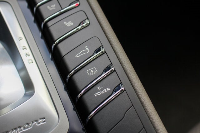 2012 Porsche Panamera S Hybrid