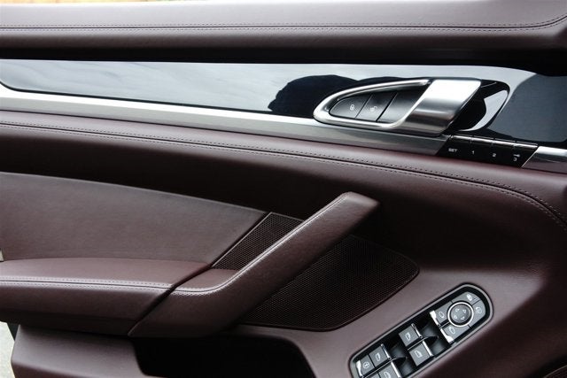 2013 Porsche Panamera S Hybrid