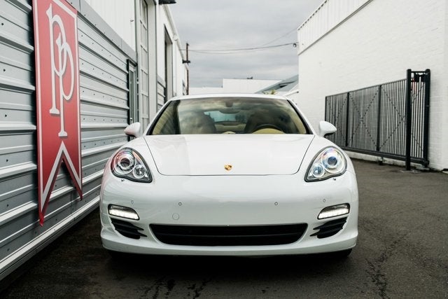 2013 Porsche Panamera S Hybrid