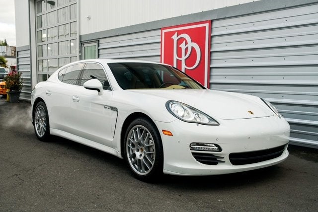 2013 Porsche Panamera S Hybrid