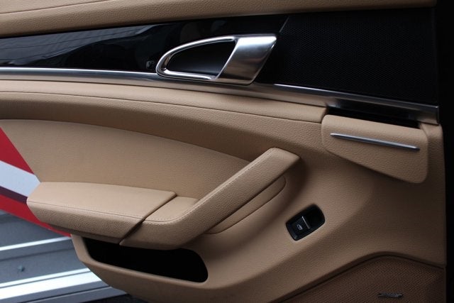 2014 Porsche Panamera S E-Hybrid