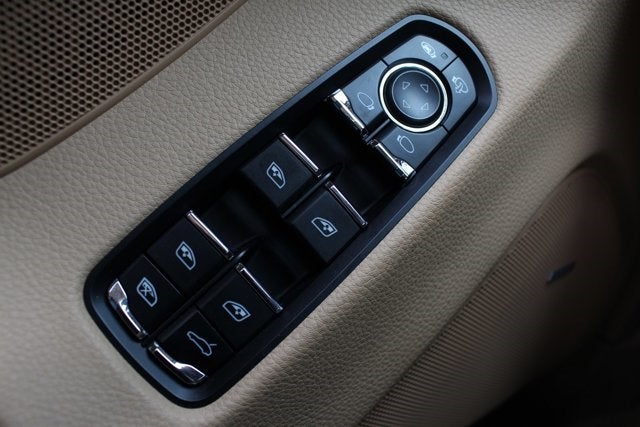 2014 Porsche Panamera S E-Hybrid