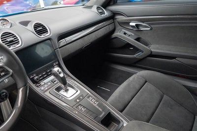 2025 Porsche 718 Cayman GTS 4.0