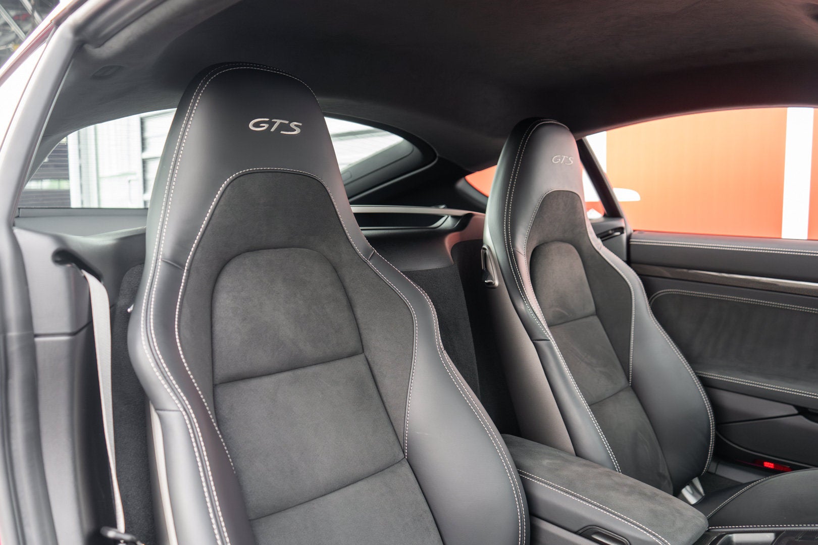 2025 Porsche 718 Cayman GTS 4.0