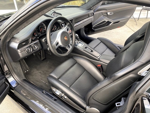 2014 Porsche 911 Turbo S