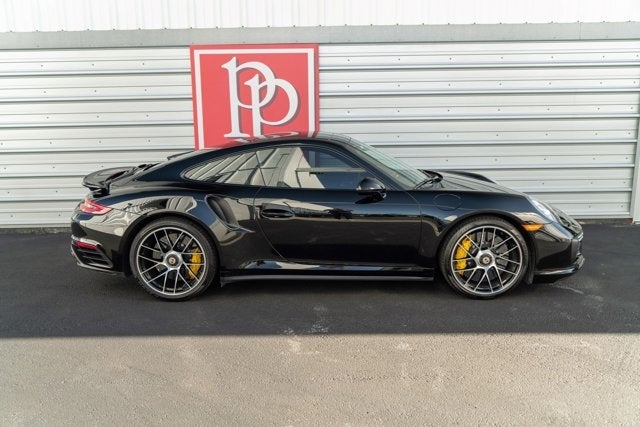 2018 Porsche 911 Turbo S