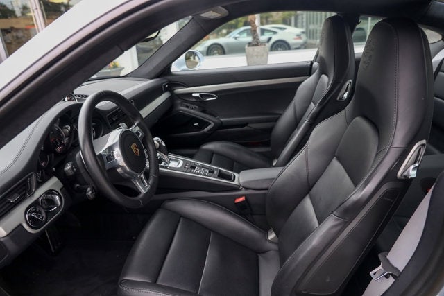 2016 Porsche 911 Turbo S
