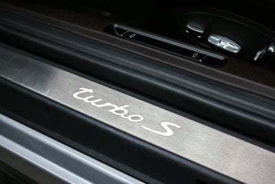 2014 Porsche 911 Turbo S