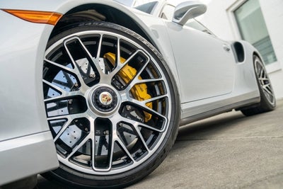 2016 Porsche 911 Turbo S