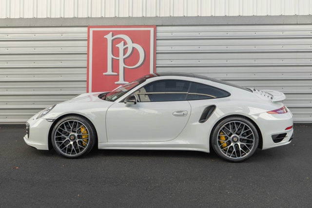 2016 Porsche 911 Turbo S