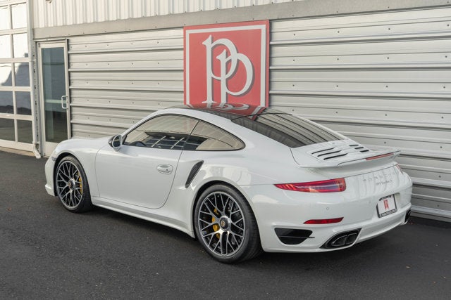 2016 Porsche 911 Turbo S