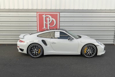 2016 Porsche 911 Turbo S