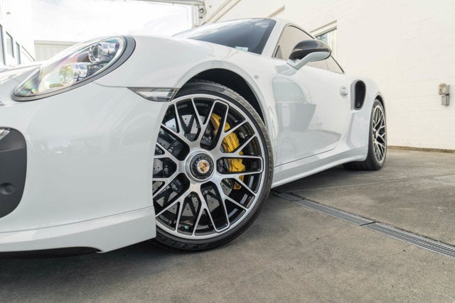 2016 Porsche 911 Turbo S