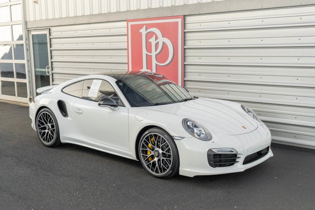 2016 Porsche 911 Turbo S