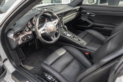 2016 Porsche 911 Turbo S