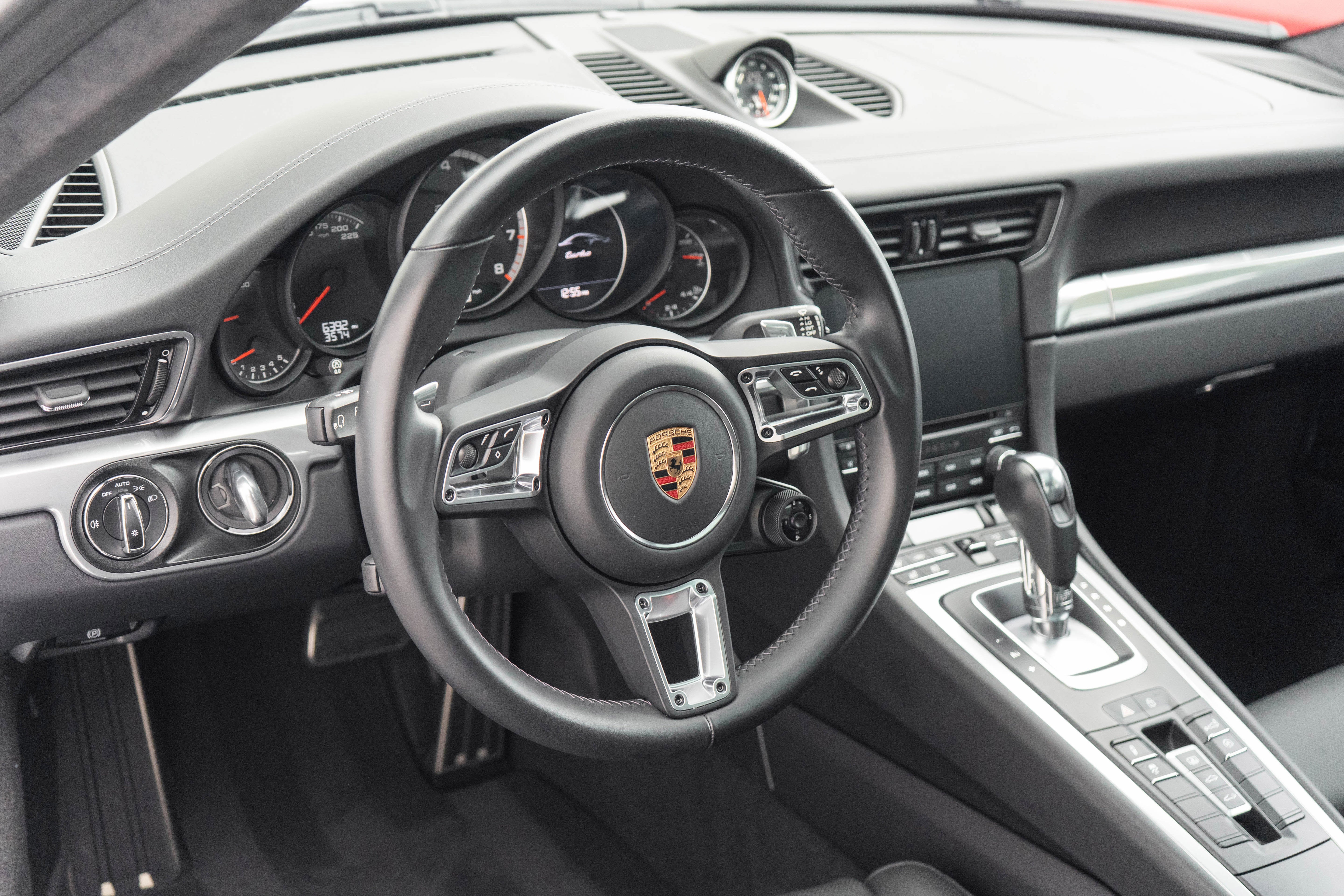 2019 Porsche 911 Turbo