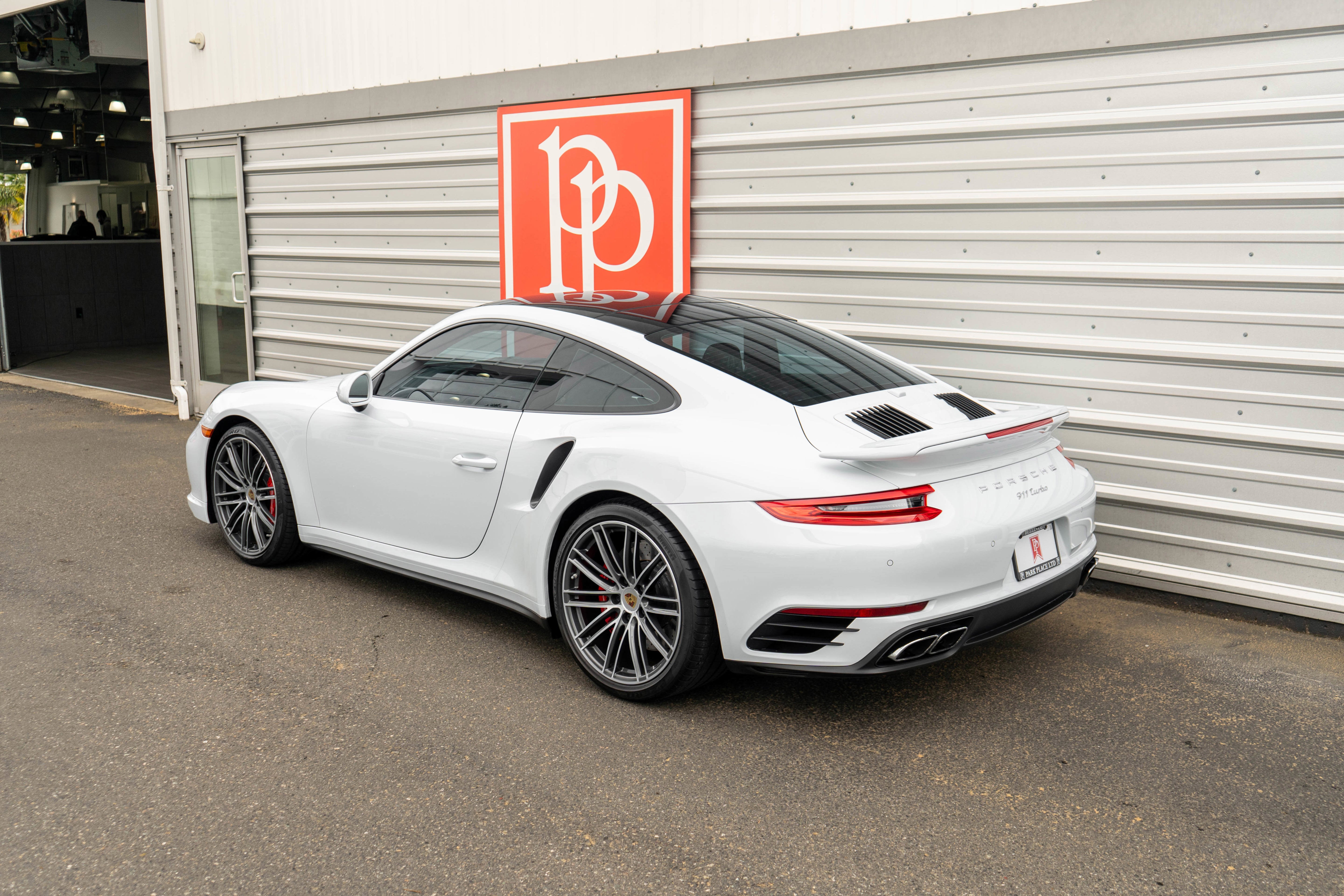 2019 Porsche 911 Turbo