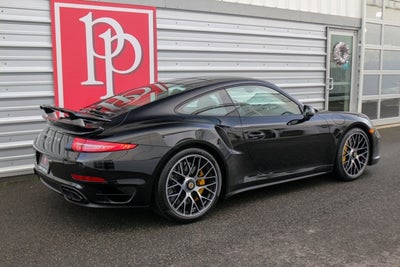 2014 Porsche 911 Turbo S