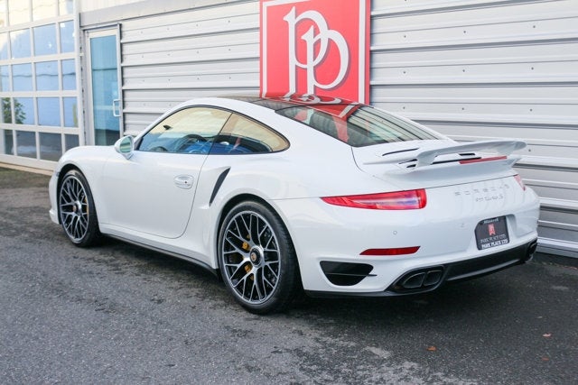 2015 Porsche 911 Turbo S