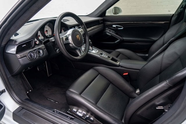 2016 Porsche 911 Turbo S