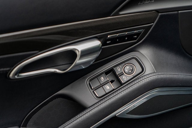 2016 Porsche 911 Turbo S