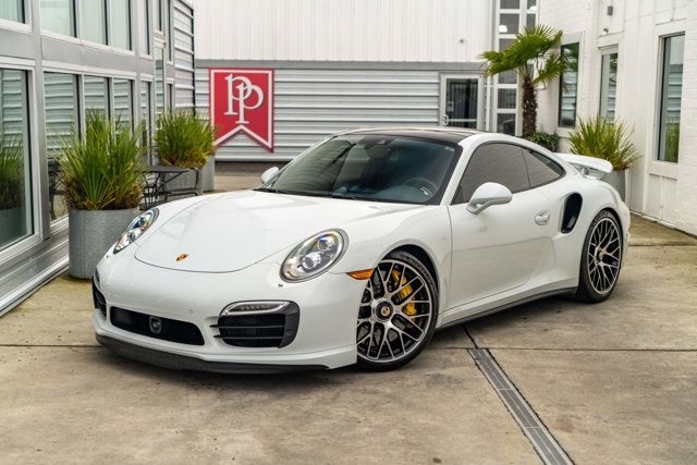 2016 Porsche 911 Turbo S