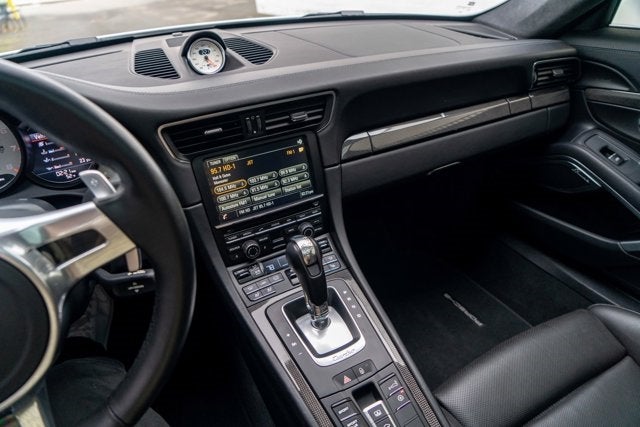 2016 Porsche 911 Turbo S