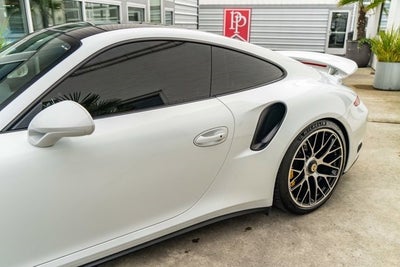 2016 Porsche 911 Turbo S