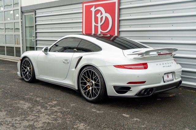 2016 Porsche 911 Turbo S