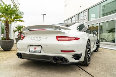 2016 Porsche 911 Turbo S