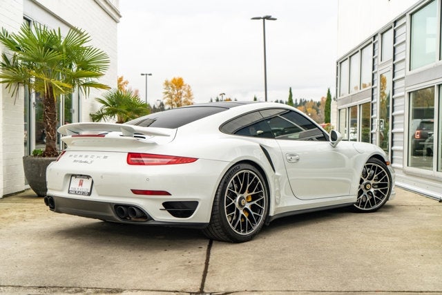 2016 Porsche 911 Turbo S