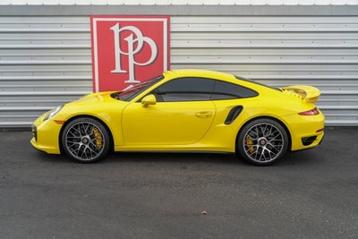 2014 Porsche 911 Turbo S