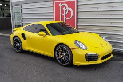 2014 Porsche 911 Turbo S