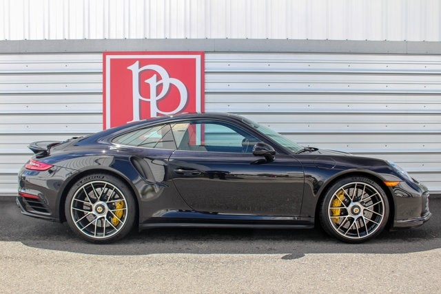 2017 Porsche 911 Turbo S