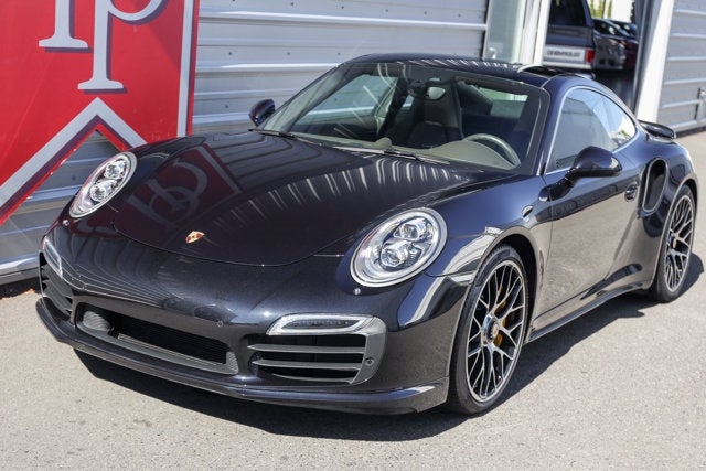 2015 Porsche 911 Turbo S