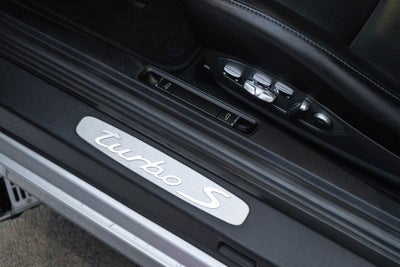 2017 Porsche 911 Turbo S